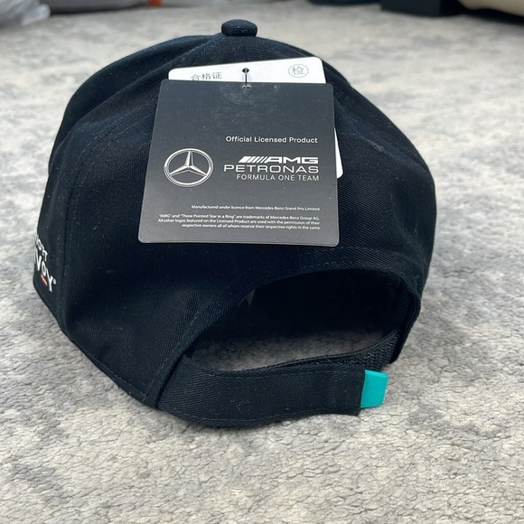 NWT Mercedes AMG Petronas F1 Logo Cap Baseball Hat Black Marriott Logo OS - Picture 4 of 11